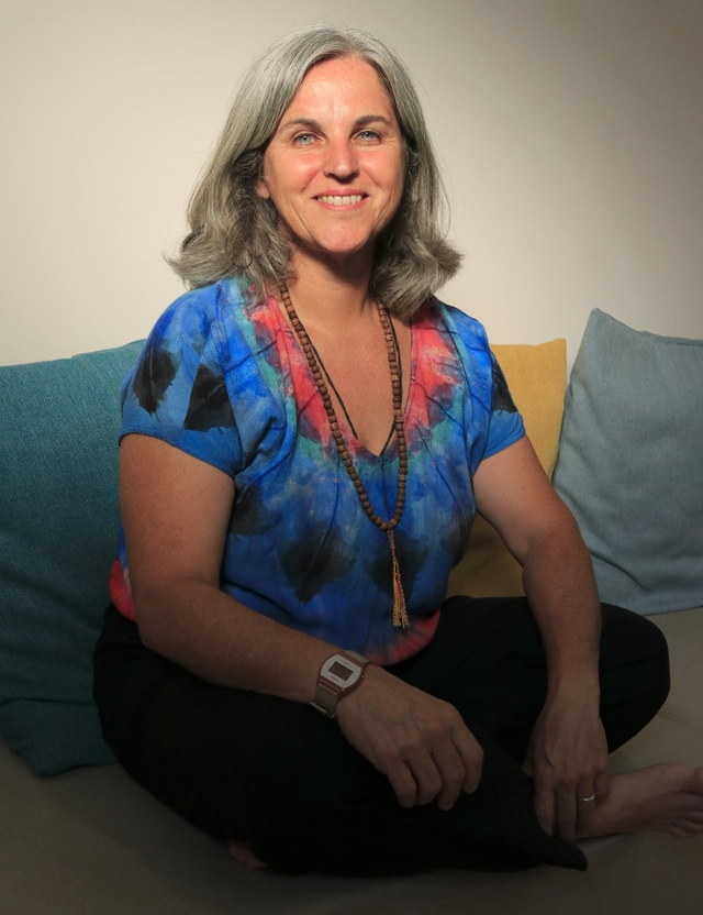 Leonor Cabrera, terapeuta integrativa y co-directora del Centro La Seda en Granada